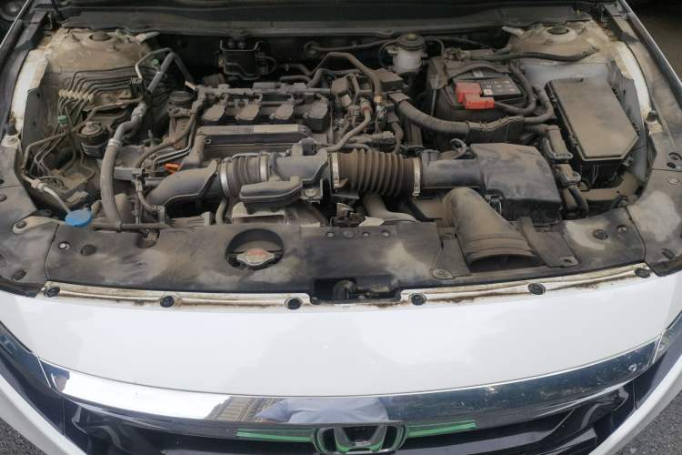 Used Honda Accord 2018 260TURBO Elite Edition China V Engine Bay