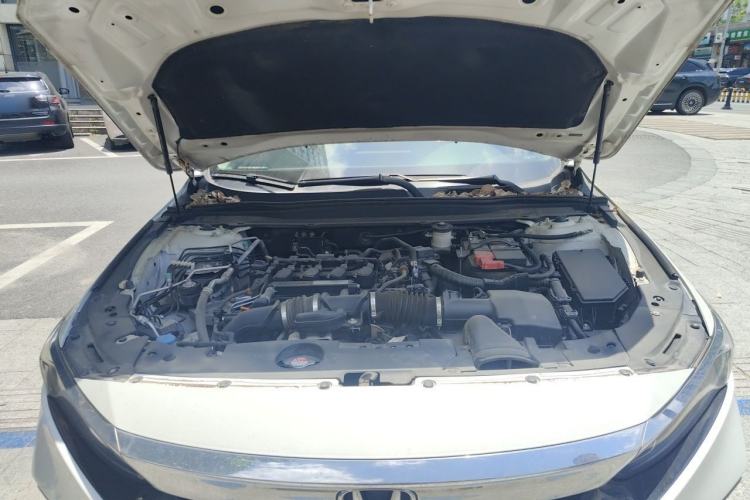 Used Honda Accord 2018 260TURBO Elite Edition China V Engine Bay