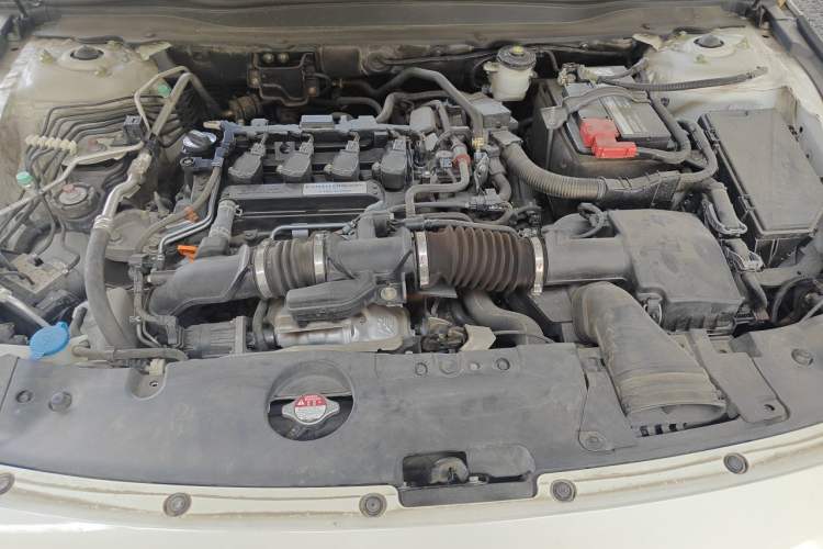 Used Honda Accord 2018 260TURBO Elite Edition China VI Engine Bay