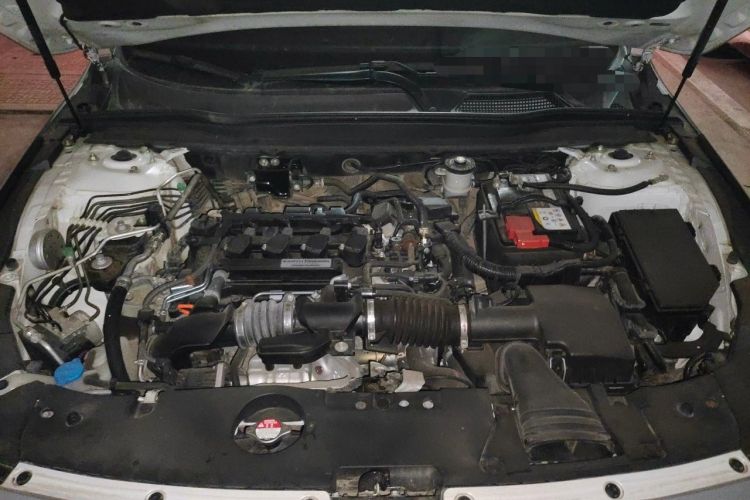 Used Honda Accord 2018 260TURBO Elite Edition China VI Engine Bay