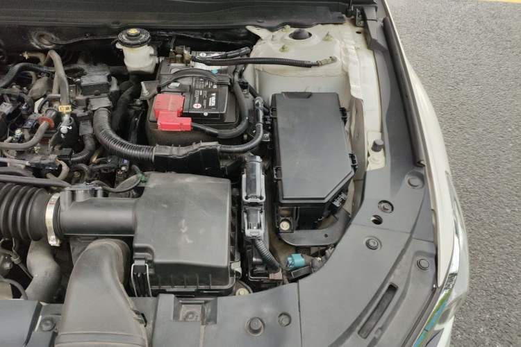Used Honda Accord 2018 260TURBO Elite Edition China VI Engine Bay Left