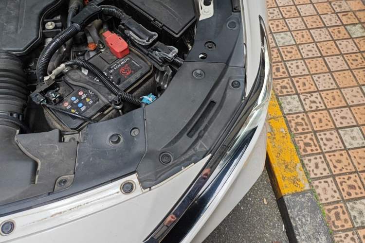 Used Honda Accord 2018 Rui·Hybrid 2.0L Rui Ku Edition China VI Engine Bay Left