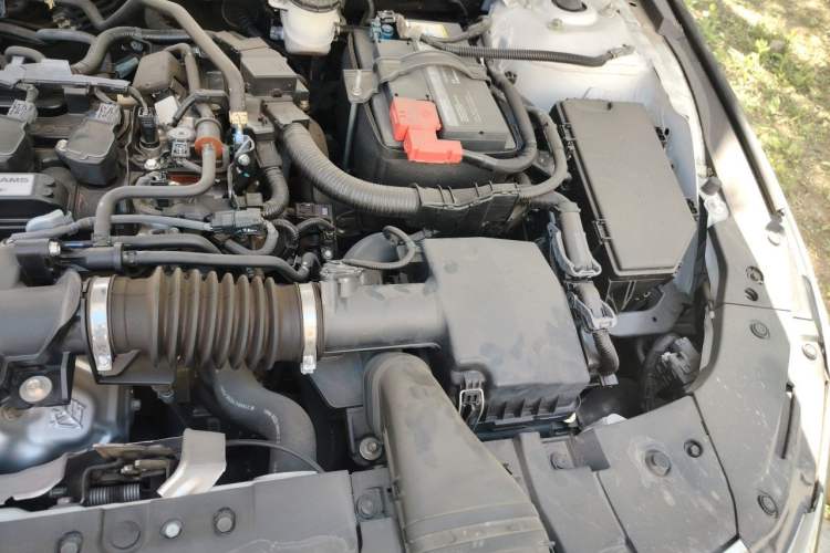 Used Honda Accord 2018 260TURBO Elite Edition China VI Engine Bay Left