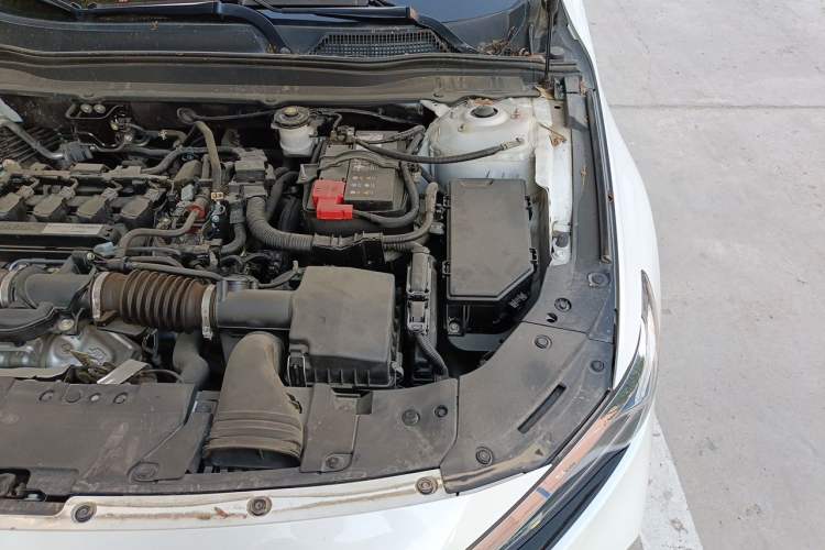 Used Honda Accord 2018 260TURBO Luxury Edition China V Emission Standard Engine Bay Left