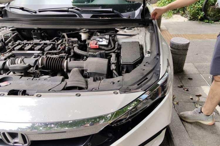 Used Honda Accord 2018 260TURBO Elite Edition China VI Engine Bay Left