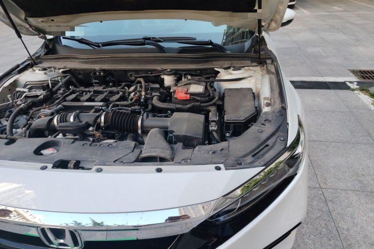 Used Honda Accord 2018 260TURBO Elite Edition China VI Engine Bay Left