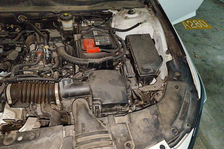 Used Honda Accord 2018 260TURBO Elite Edition China VI Engine Bay Left