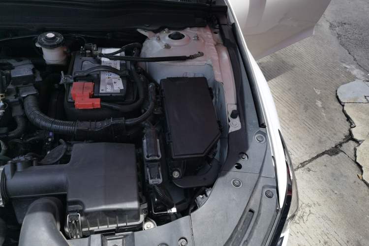Used Honda Accord 2018 260TURBO Luxury Edition China VI Engine Bay Left