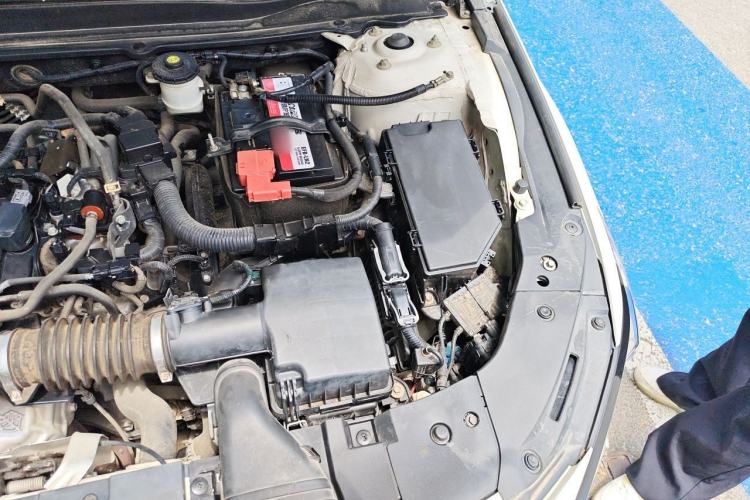 Used Honda Accord 2018 260TURBO Luxury Edition China V Emission Standard Engine Bay Left