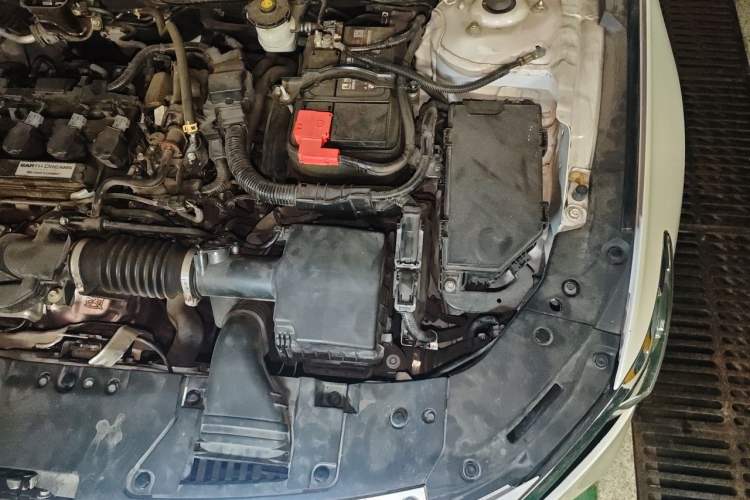Used Honda Accord 2018 260TURBO Elite Edition China VI Engine Bay Left
