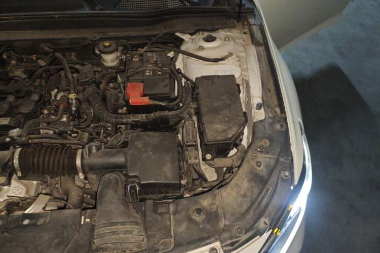 Used Honda Accord 2018 260TURBO Luxury Edition China VI Engine Bay Left