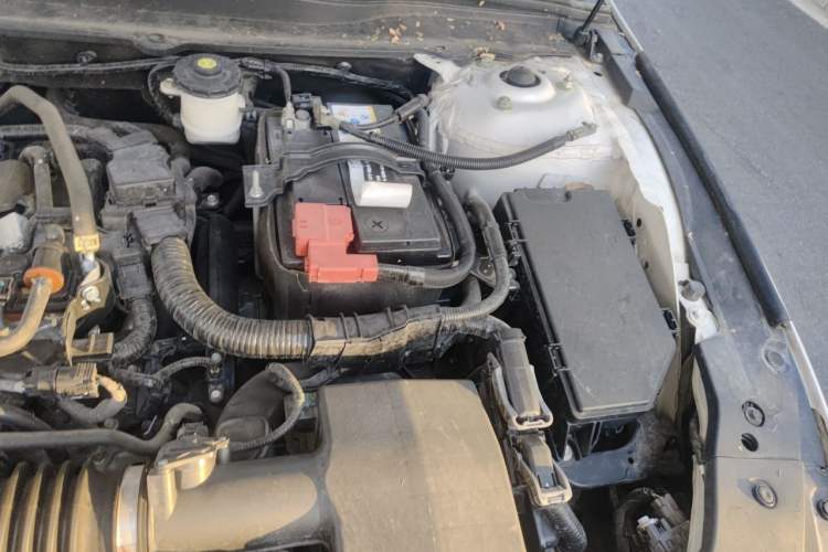 Used Honda Accord 2018 260TURBO Luxury Edition China VI Engine Bay Left