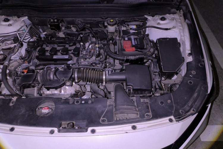 Used Honda Accord 2018 260TURBO Elite Edition China VI Engine Bay Left