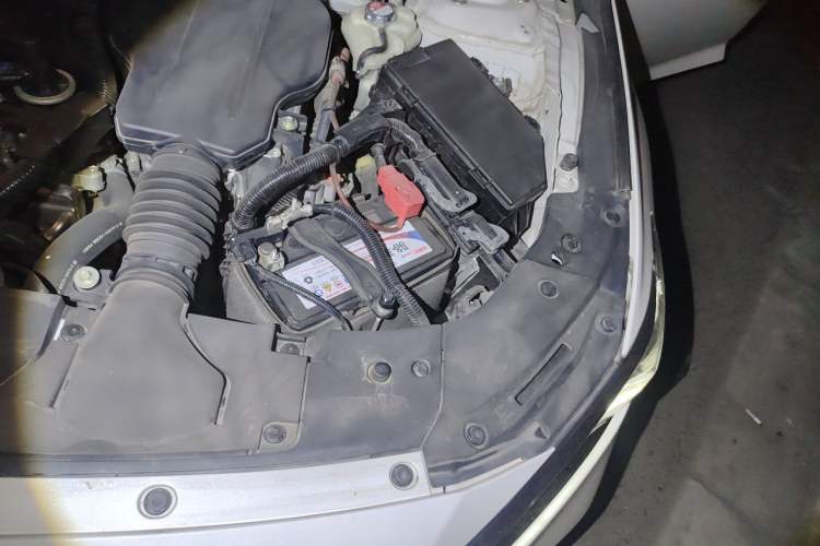 Used Honda Accord 2018 Rui Hybrid 2.0L Rui Ling Version China V Engine Bay Left