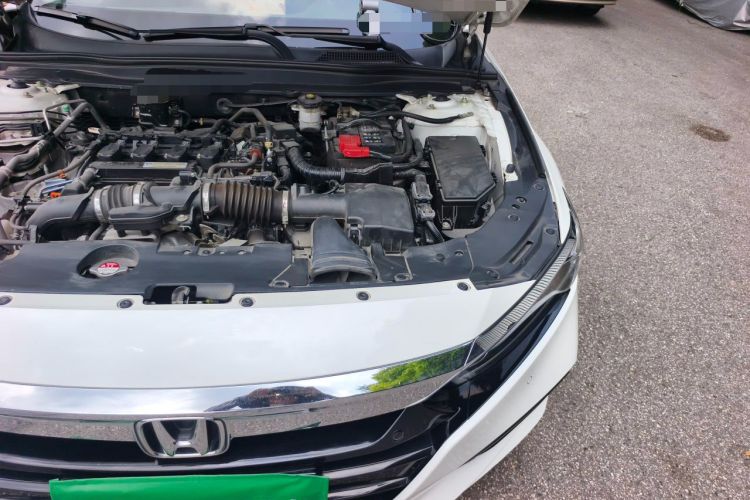 Used Honda Accord 2018 260TURBO Luxury Edition China VI Engine Bay Left
