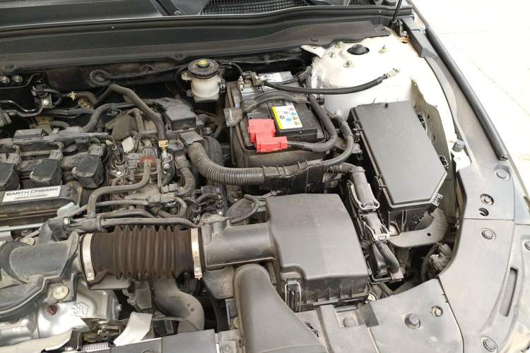 Used Honda Accord 2018 260TURBO Elite Edition China VI Engine Bay Left