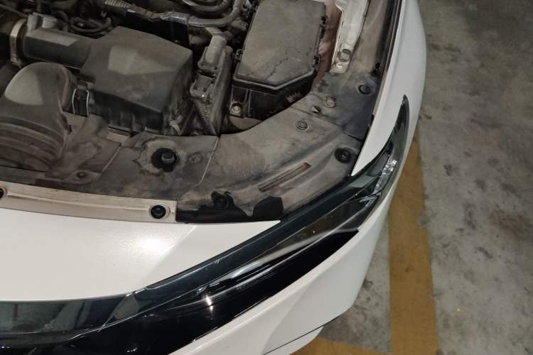 Used Honda Accord 2018 260TURBO Elite Edition China VI Engine Bay Left