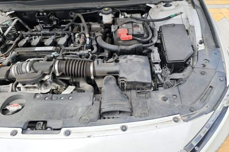 Used Honda Accord 2018 230TURBO Comfort Edition China VI Emission Standard Engine Bay Left
