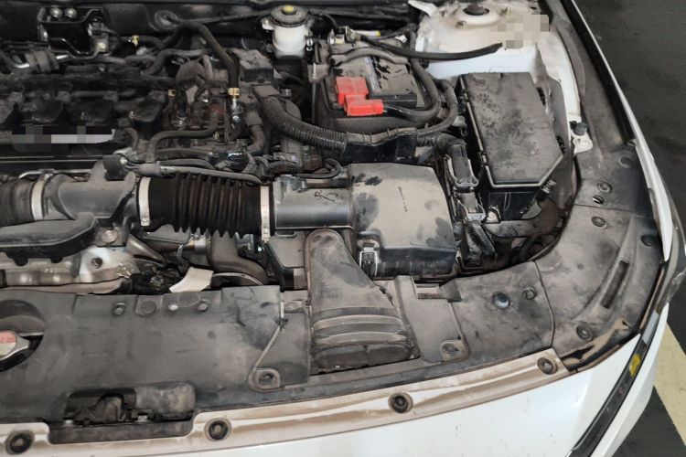 Used Honda Accord 2018 260TURBO Luxury Edition China V Emission Standard Engine Bay Left