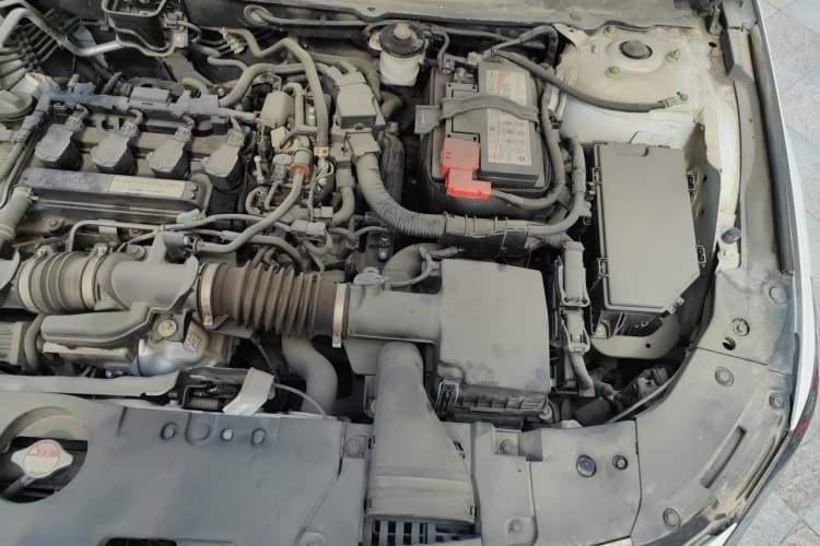 Used Honda Accord 2018 260TURBO Luxury Edition China V Emission Standard Engine Bay Left