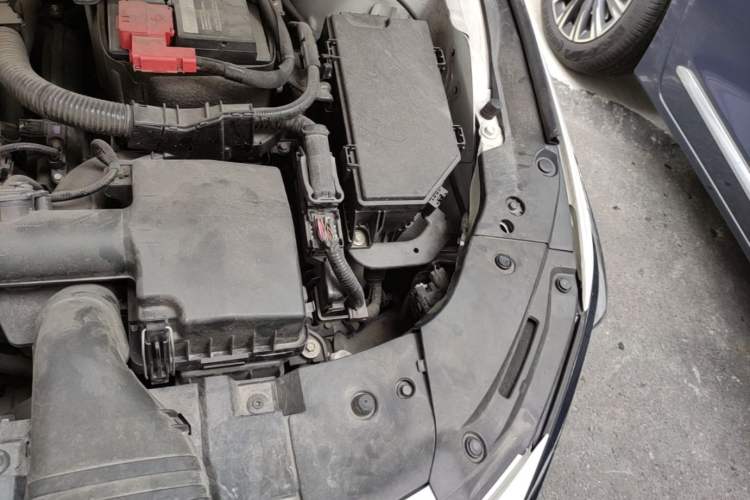 Used Honda Accord 2018 260TURBO Flagship Edition China VI Engine Bay Left
