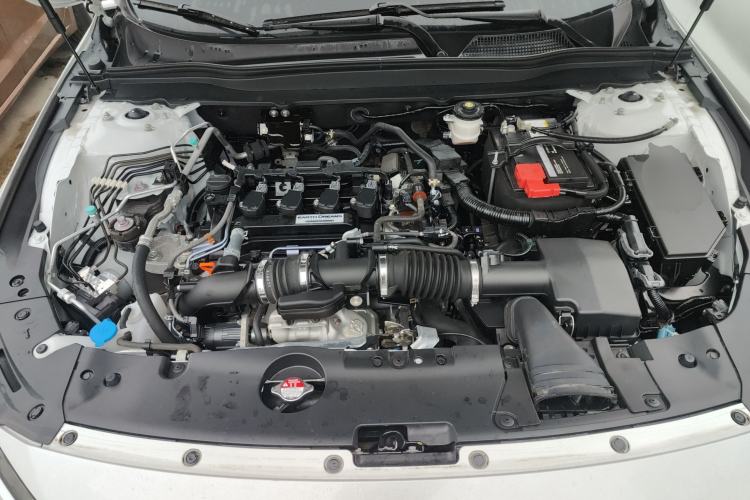 Used Honda Accord 2018 260TURBO Elite Edition China VI Engine Bay