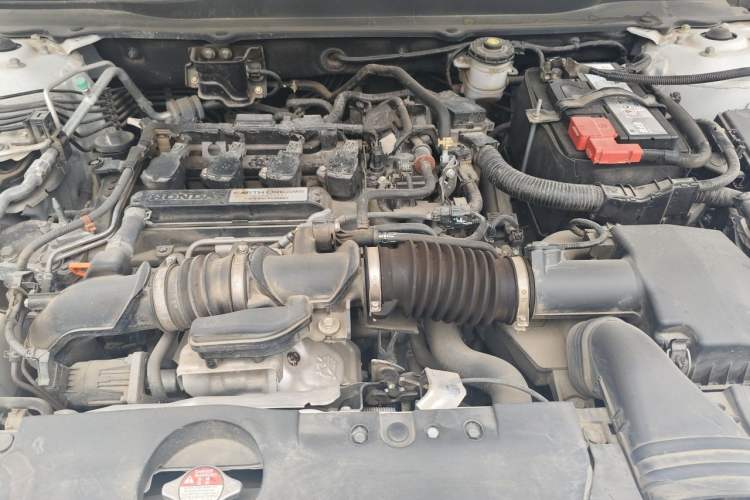 Used Honda Accord 2018 260TURBO Elite Edition China VI Engine Bay