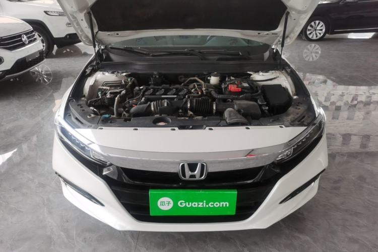 Used Honda Accord 2018 260TURBO Elite Edition China VI Engine Bay