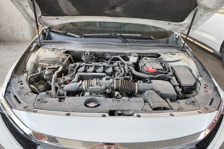 Used Honda Accord 2018 260TURBO Elite Edition China V Engine Bay