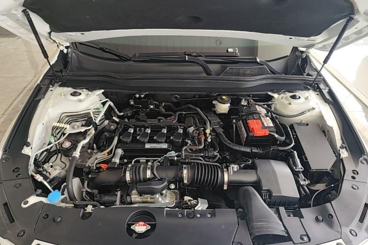 Used Honda Accord 2018 260TURBO Luxury Edition China VI Engine Bay