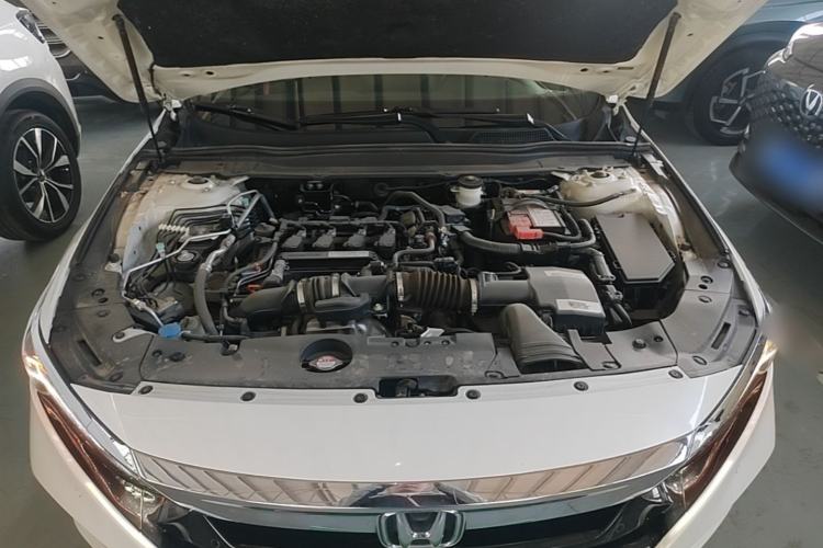 Used Honda Accord 2018 260TURBO Elite Edition China VI Engine Bay