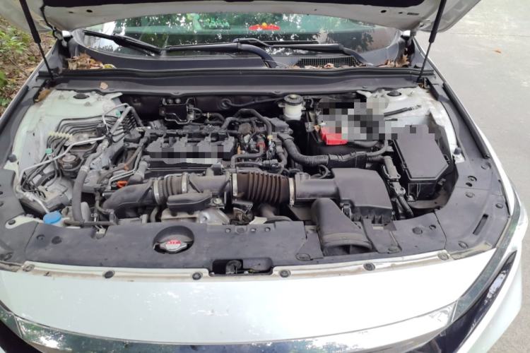 Used Honda Accord 2018 260TURBO Luxury Edition China VI Engine Bay