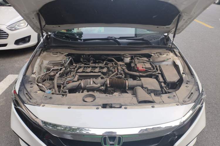 Used Honda Accord 2018 230TURBO Comfort Version National V Engine Bay