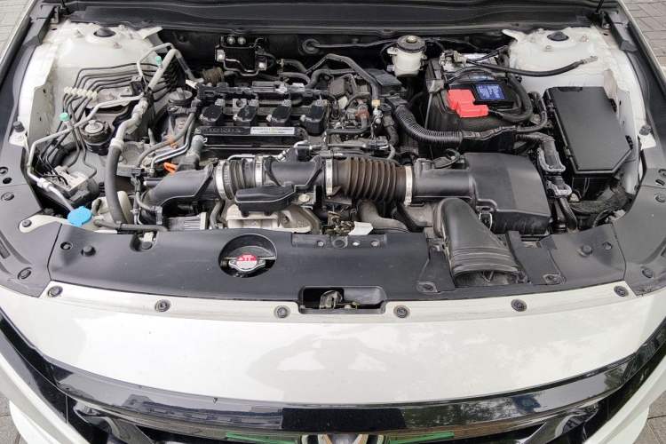 Used Honda Accord 2018 260TURBO Elite Edition China V Engine Bay
