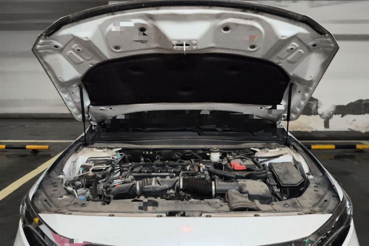Used Honda Accord 2018 260TURBO Luxury Edition China V Emission Standard Engine Bay