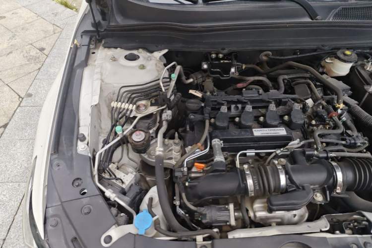 Used Honda Accord 2018 260TURBO Luxury Edition China VI Engine Bay Right