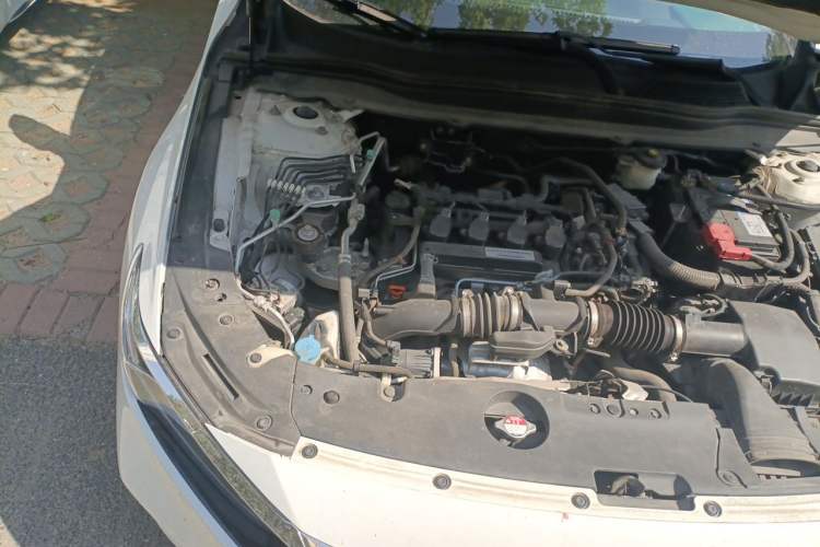 Used Honda Accord 2018 260TURBO Elite Edition China V Engine Bay Right