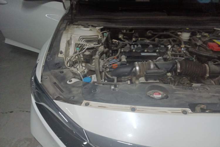Used Honda Accord 2018 260TURBO Elite Edition China VI Engine Bay Right