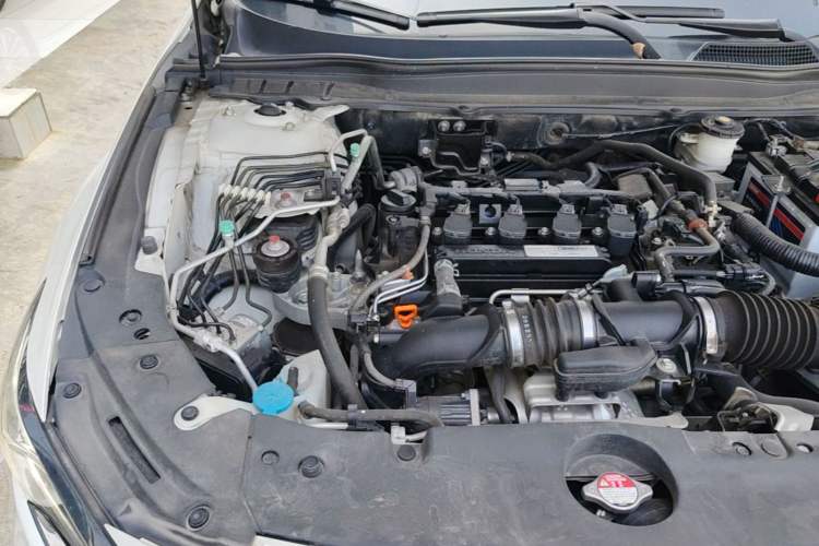 Used Honda Accord 2018 260TURBO Elite Edition China VI Engine Bay Right
