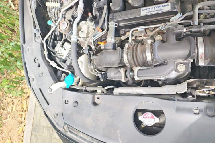 Used Honda Accord 2018 260TURBO Elite Edition China VI Engine Bay Right