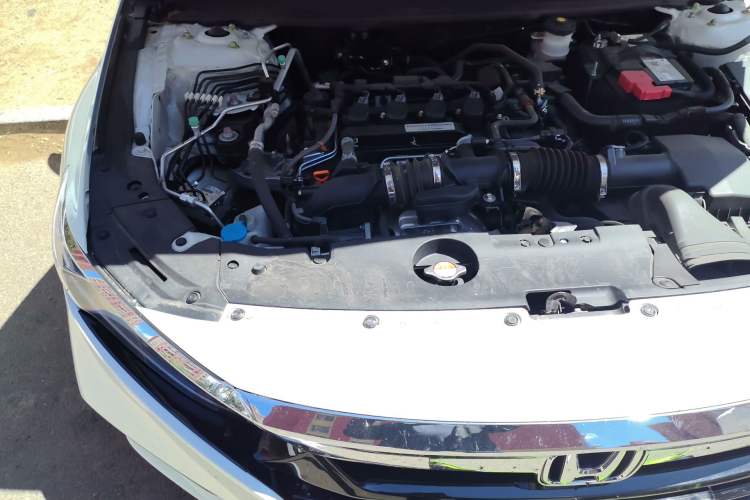 Used Honda Accord 2018 260TURBO Elite Edition China VI Engine Bay Right
