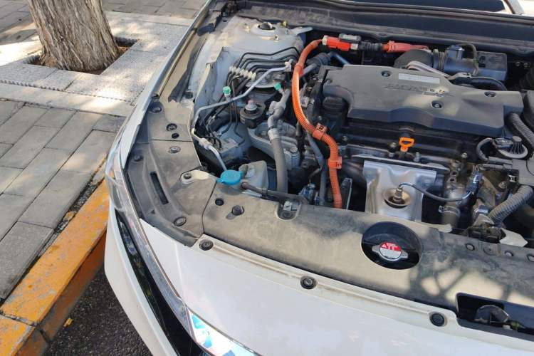 Used Honda Accord 2018 Rui·Hybrid 2.0L Rui Zhi Edition China VI Engine Bay Right