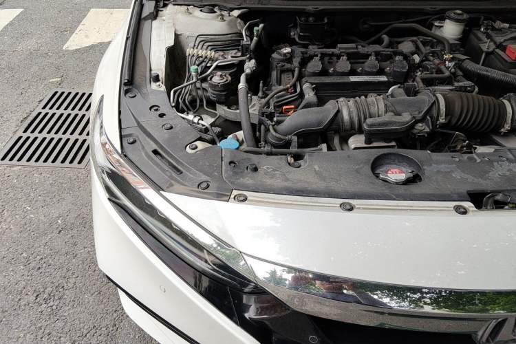Used Honda Accord 2018 260TURBO Elite Edition China VI Engine Bay Right