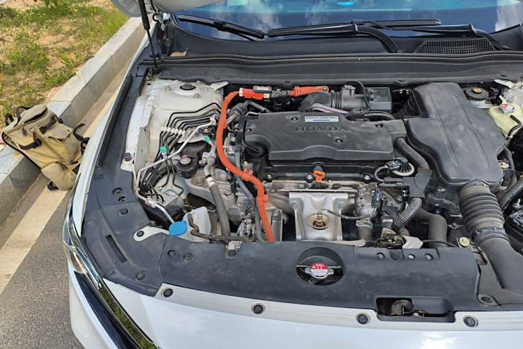 Used Honda Accord 2018 Rui Hybrid 2.0L Rui Ling Edition China VI Engine Bay Right