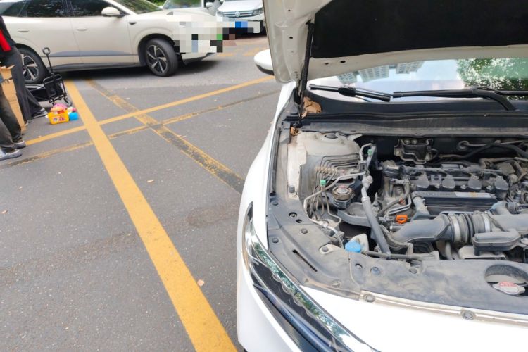 Used Honda Accord 2018 260TURBO Elite Edition China V Engine Bay Right