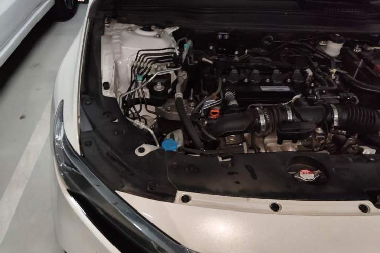 Used Honda Accord 2018 260TURBO Elite Edition China V Engine Bay Right