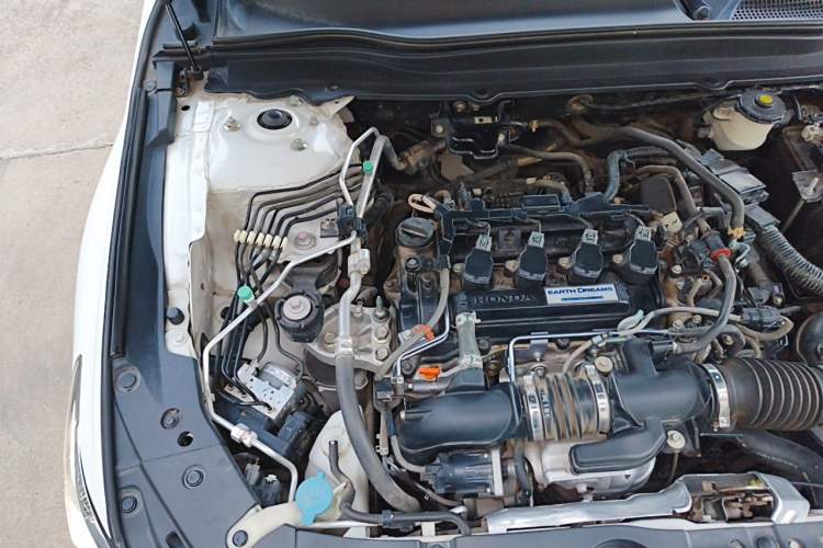 Used Honda Accord 2018 260TURBO Elite Edition China V Engine Bay Right