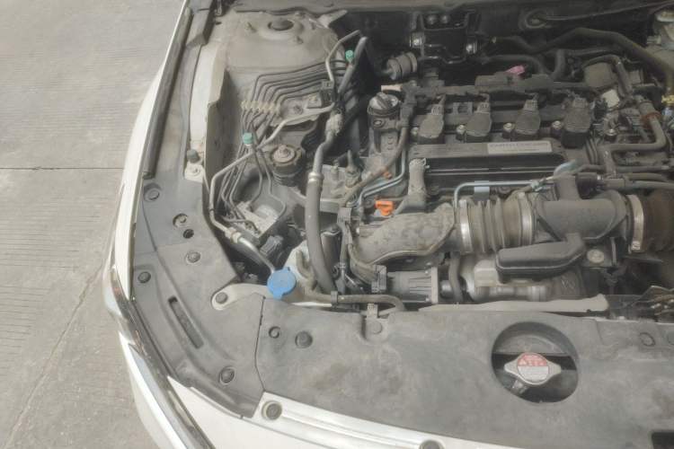 Used Honda Accord 2018 260TURBO Luxury Edition China VI Engine Bay Right