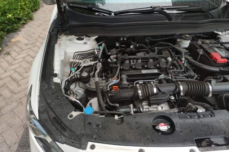 Used Honda Accord 2018 260TURBO Luxury Edition China VI Engine Bay Right
