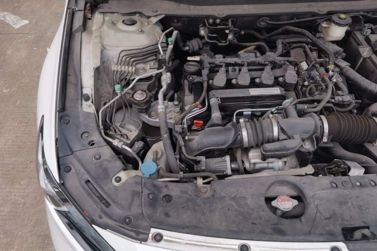 Used Honda Accord 2018 260TURBO Elite Edition China V Engine Bay Right